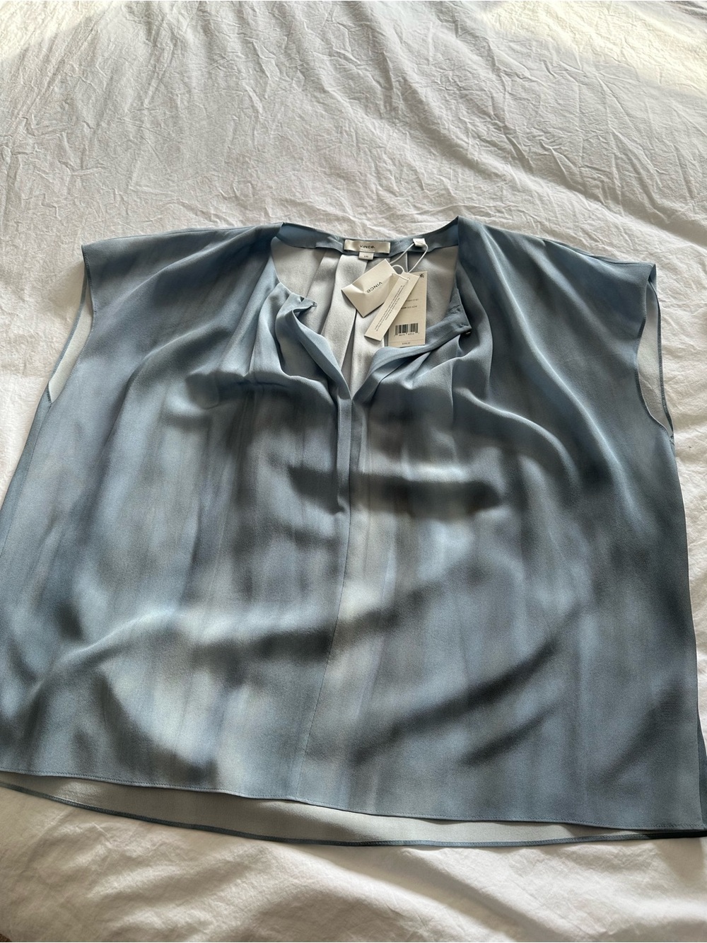 Vince sky blue pleated 100% silk blouse NWT, size large - Picture 7 of 14